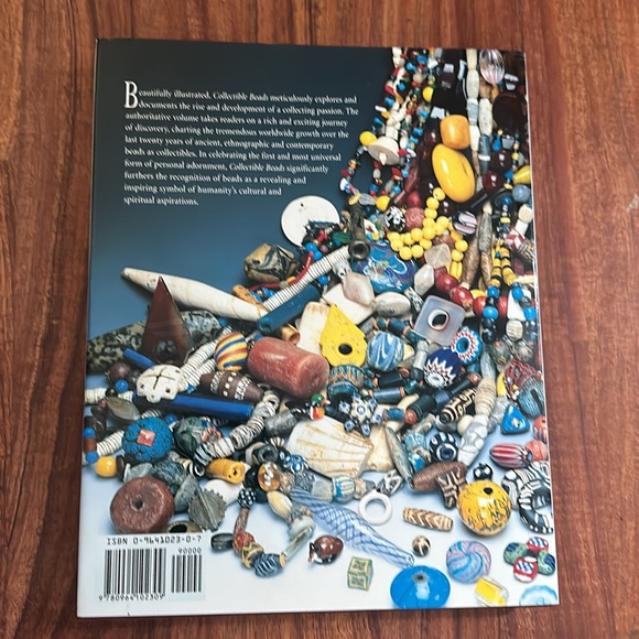 Collectible Beads: A Universal Aesthetic Beadwork Hardcover Book by Robert K Liu - Picture 6 of 6